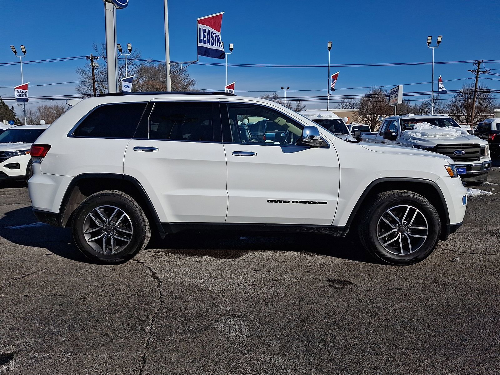 Used 2021 Jeep Grand Cherokee Limited w/ Luxury Group II image 8