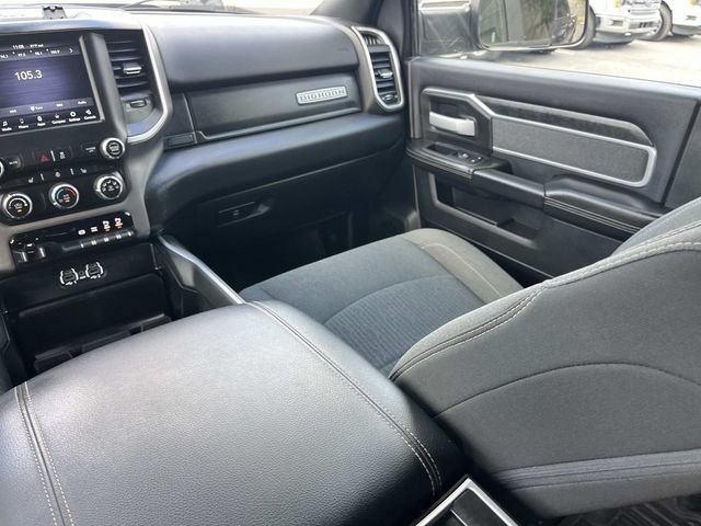 Used 2020 RAM 2500 Big Horn w/ Night Edition AWD/4WD image 17