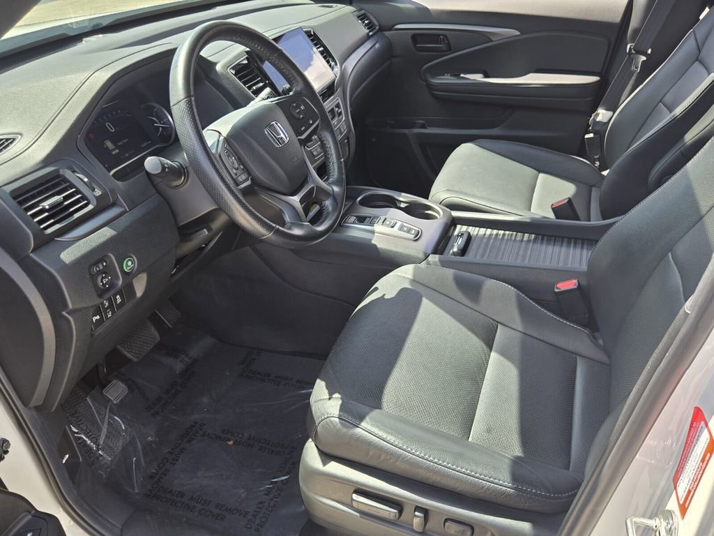 Certified 2023 Honda Passport EX-L image 10