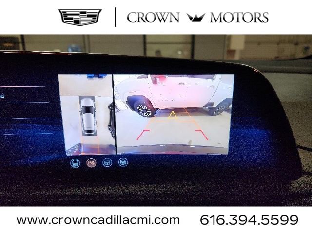 Used 2025 Cadillac Optiq Luxury 2 w/ LPO, Floor Liner Package AWD/4WD image 15