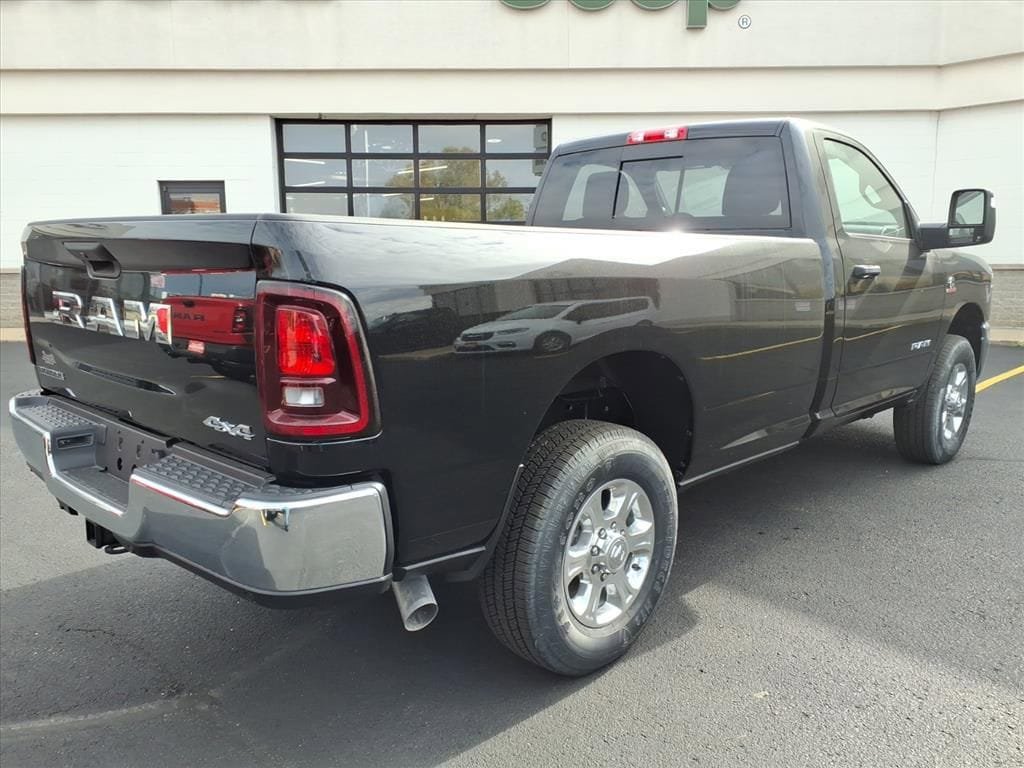 New 2025 RAM 3500 Big Horn image 3