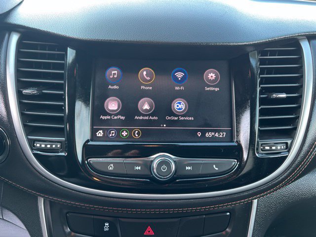 Used 2020 Chevrolet Trax LT w/ LT Convenience Package FWD image 25