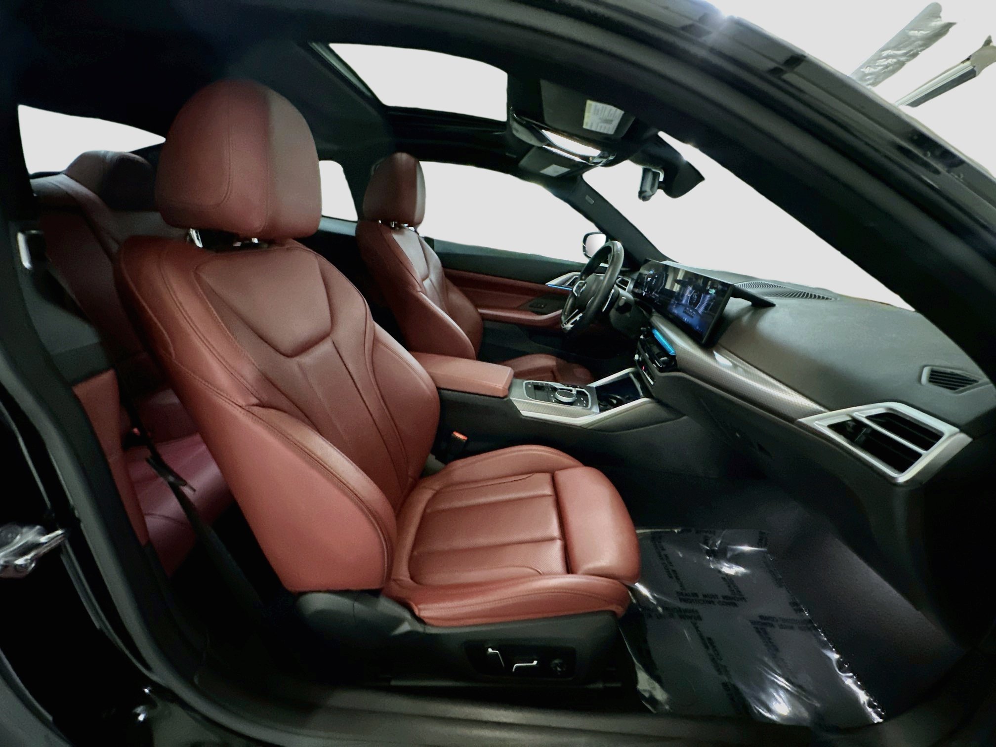 Used 2025 BMW 430i Coupe w/ M Sport Package RWD image 25