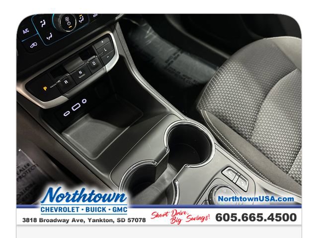 Used 2024 GMC Terrain SLE w/ Driver Convenience Package image 25