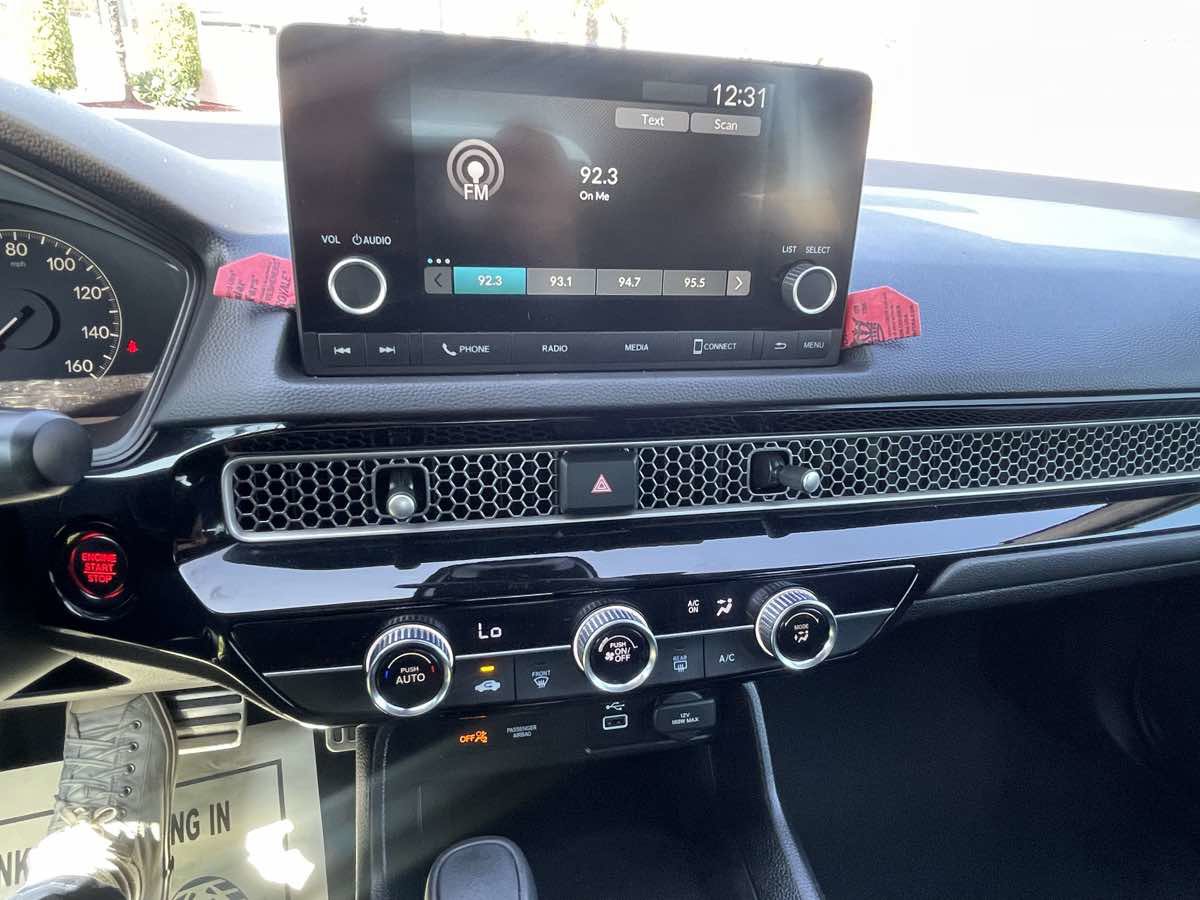 Used 2024 Honda Civic Sport image 31