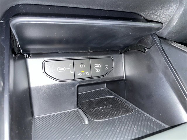 Used 2025 Kia Sorento EX image 28