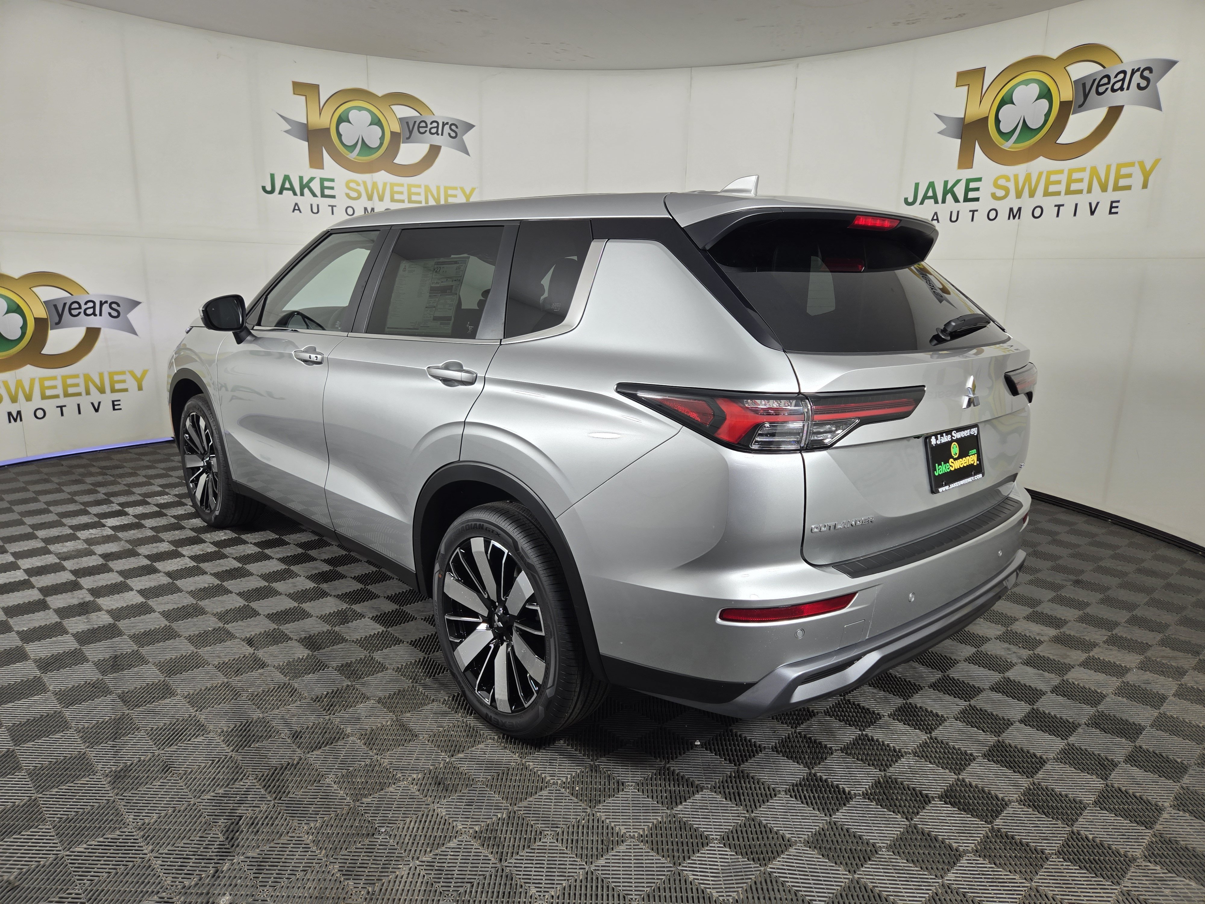 New 2026 Mitsubishi Outlander SE AWD/4WD image 5