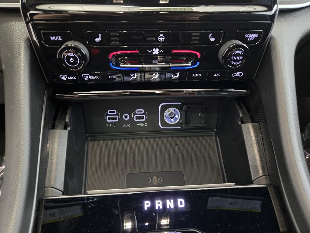 New 2025 Jeep Grand Cherokee L Laredo w/ Luxury Tech Group I image 18