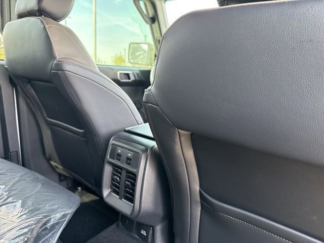 New 2026 Ford Bronco Outer Banks w/ Sasquatch Package image 19