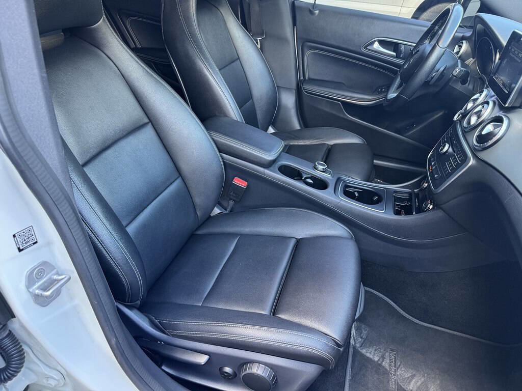 Used 2016 Mercedes-Benz CLA 250 CLA 250 4MATIC AWD 4dr Sedan w/ Sport Package image 19