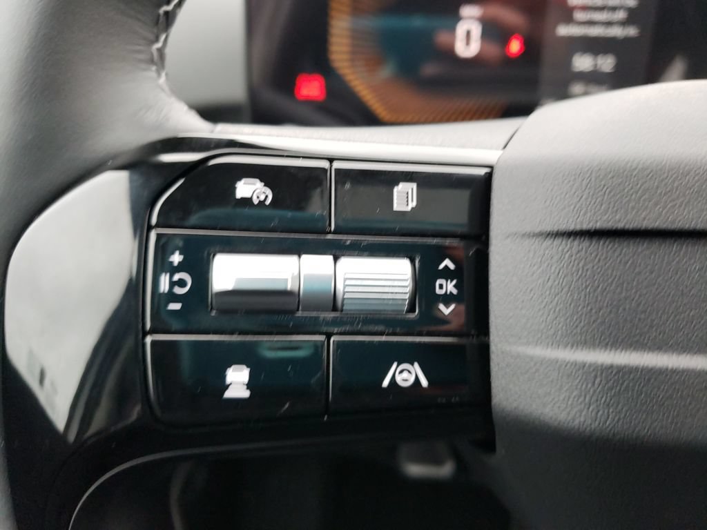 New 2026 Kia Sorento S w/ S Panoramic Sunroof Package FWD image 13