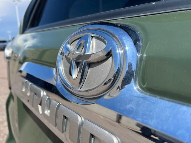 Used 2022 Toyota 4Runner Limited AWD/4WD image 11