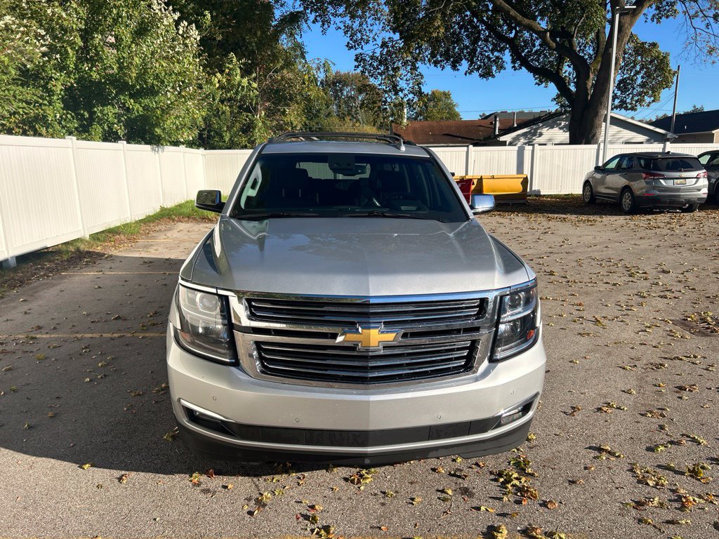 Used 2017 Chevrolet Suburban Premier AWD/4WD image 5