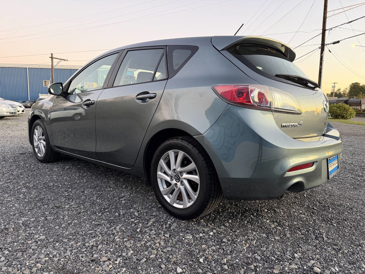 Used 2013 MAZDA MAZDA3 i Touring image 5