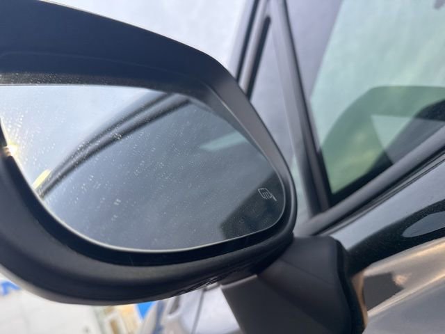 Used 2022 Subaru Forester Sport image 8