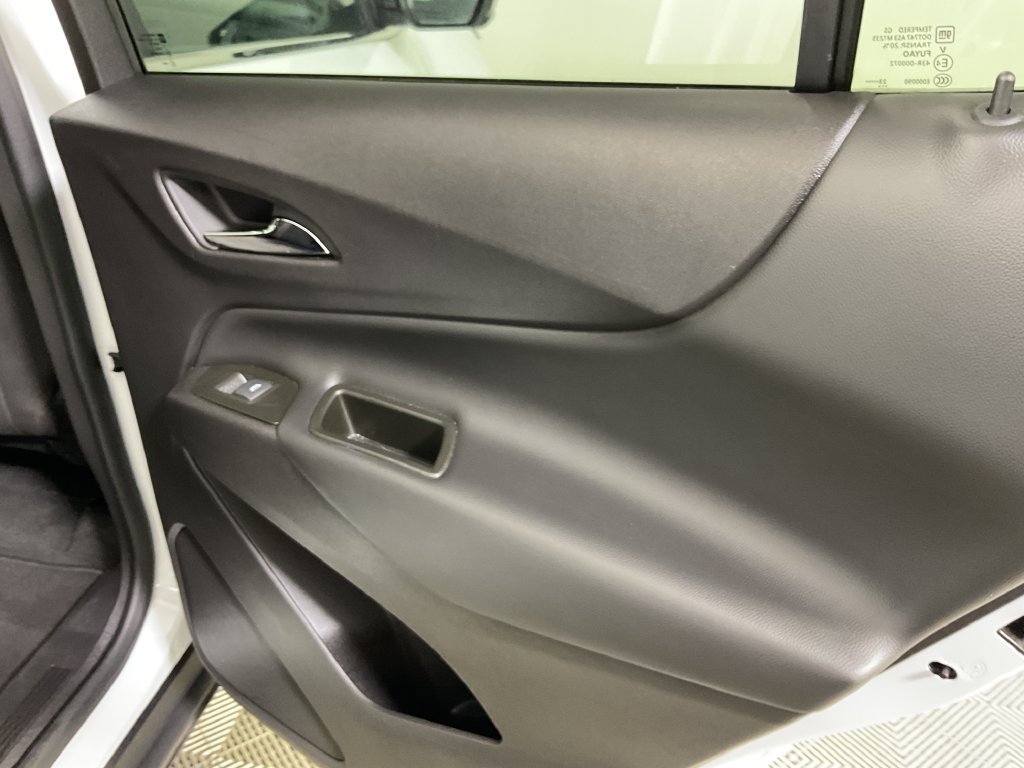 Used 2024 Chevrolet Equinox LT AWD/4WD image 21
