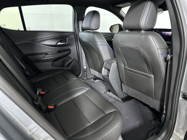 New 2026 Buick Envista Sport Touring FWD image 28