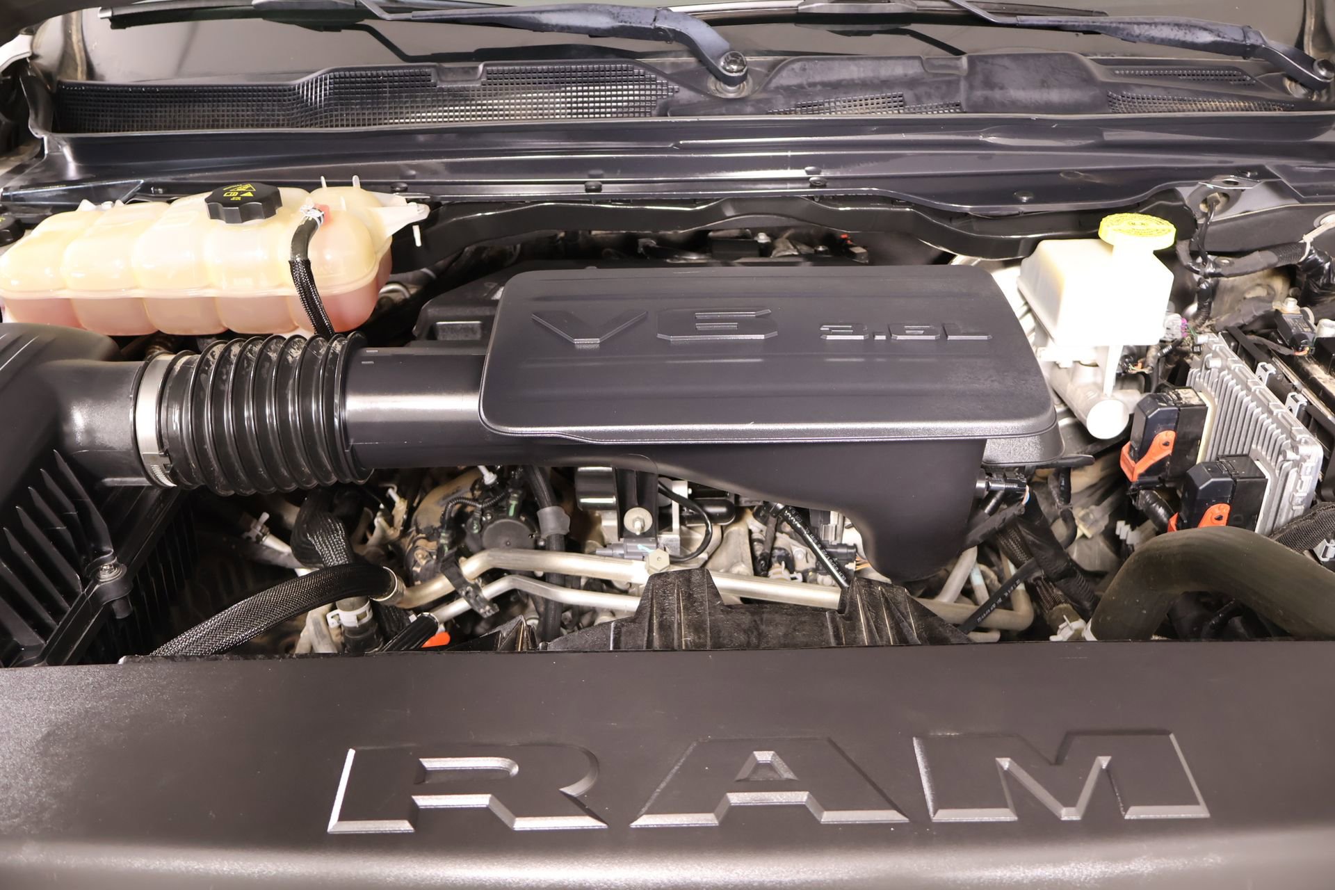 Used 2022 RAM 1500 Big Horn AWD/4WD image 18