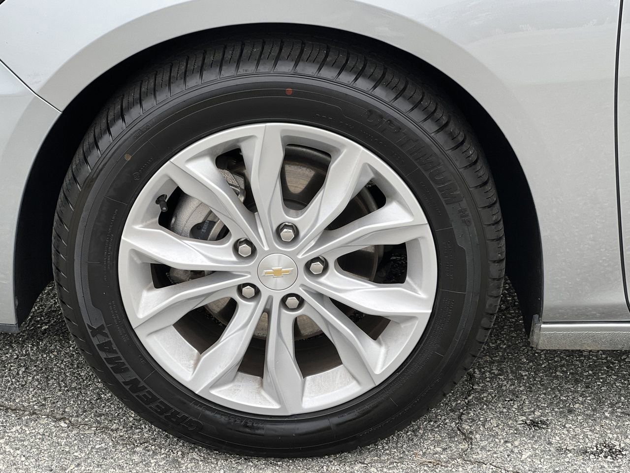 Used 2025 Chevrolet Malibu LT image 37