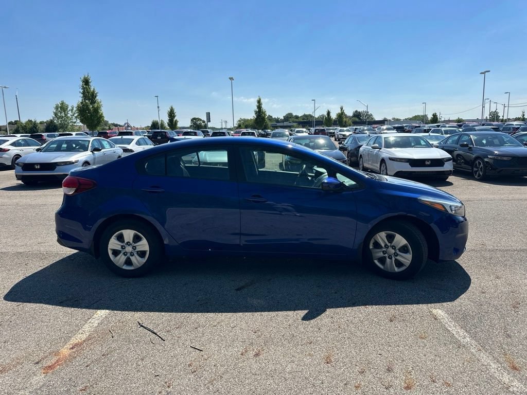 Used 2018 Kia Forte LX FWD image 11