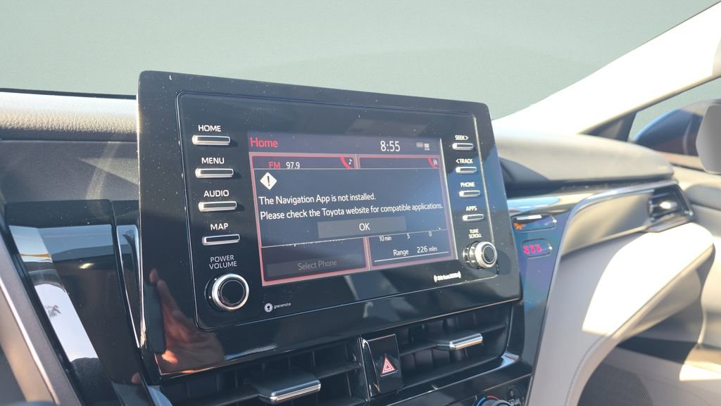 Used 2023 Toyota Camry SE w/ Convenience Package FWD image 17