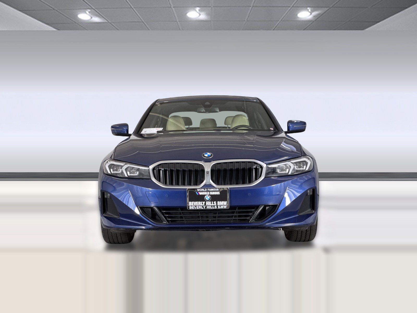 Used 2023 BMW 330i Sedan w/ Parking Assistance Package RWD image 5