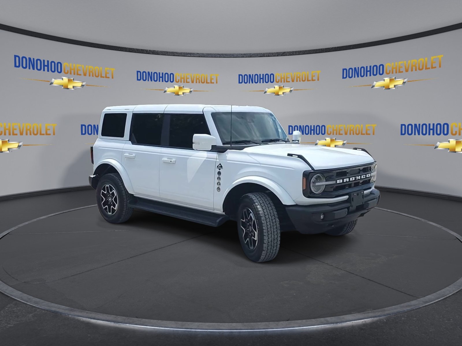 Used 2025 Ford Bronco Outer Banks AWD/4WD image 5