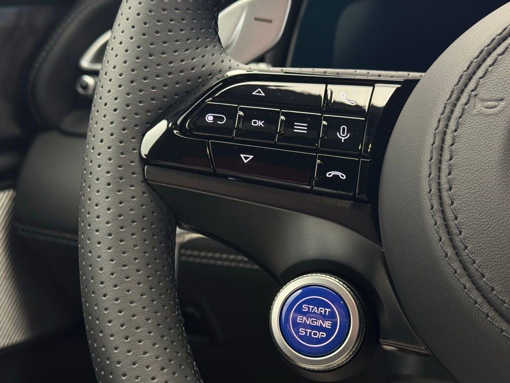 New 2025 Maserati Grecale Modena image 17