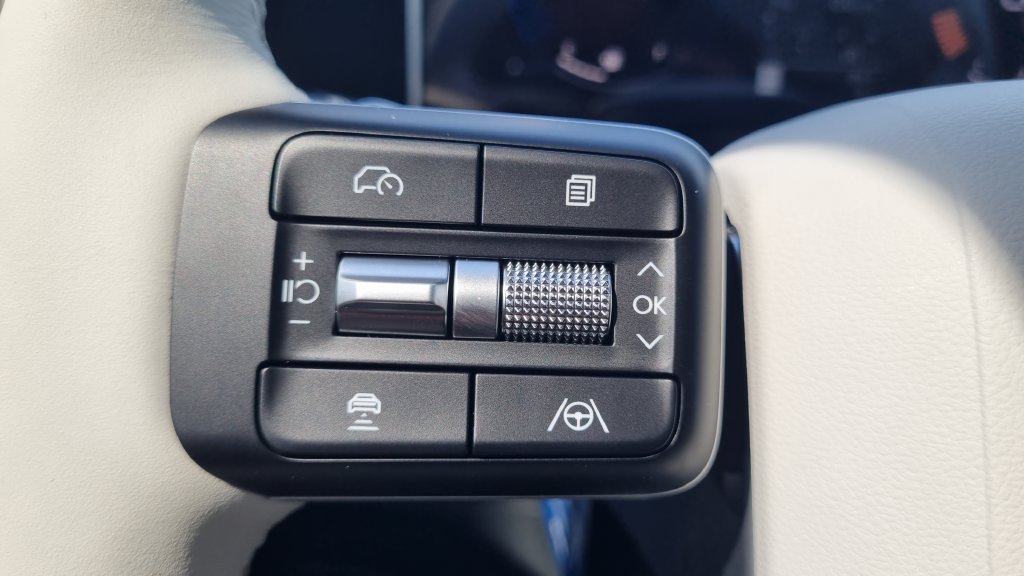 New 2026 Hyundai Santa Fe SE FWD image 21