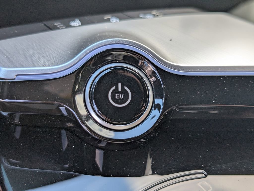 Certified 2024 Kia EV6 GT image 32