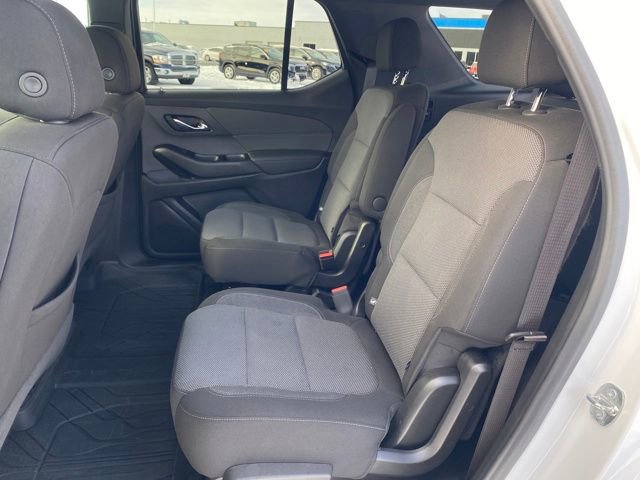 Certified 2023 Chevrolet Traverse LT w/ LPO, Floor Liner Package image 17