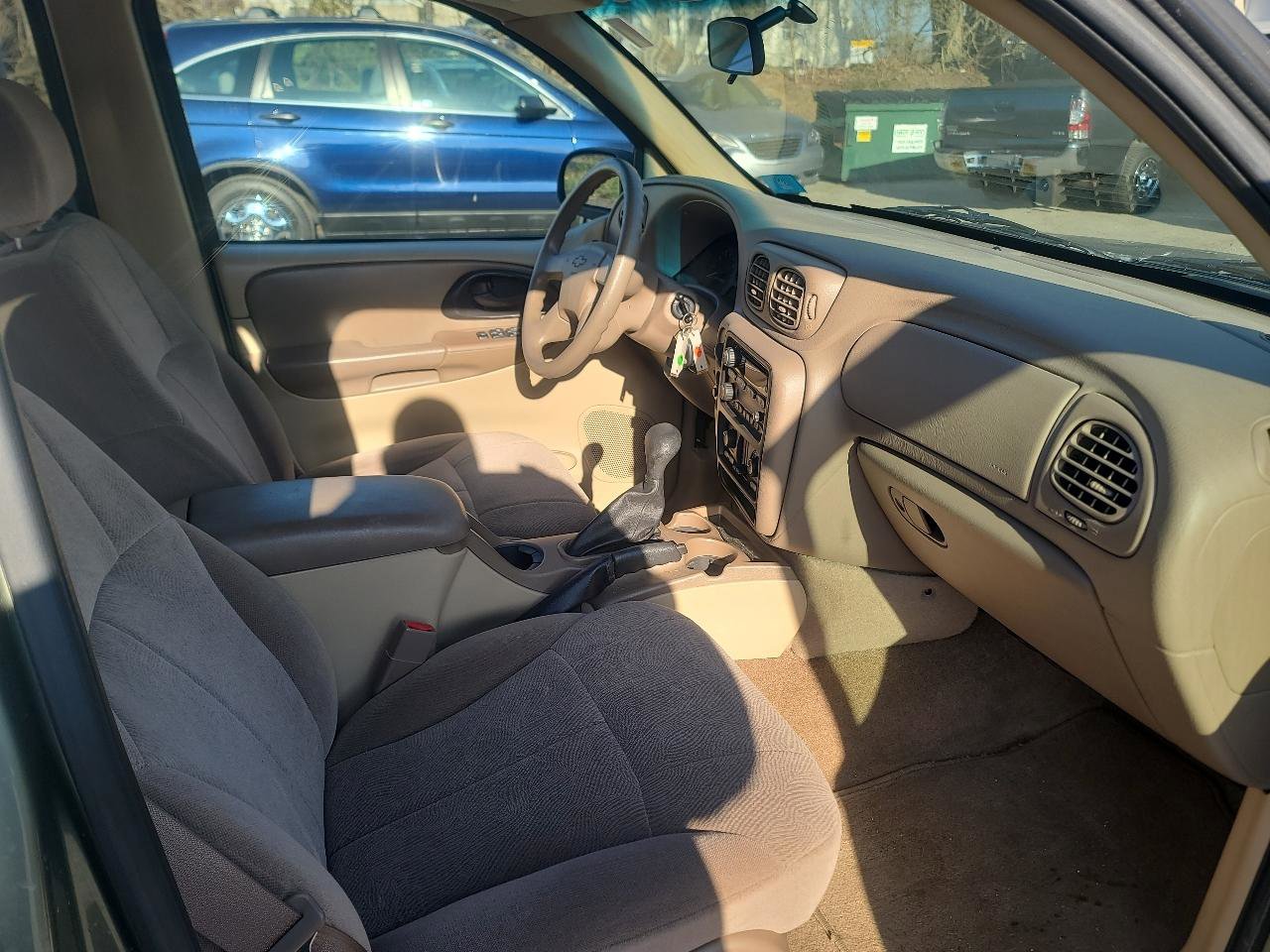 Used 2004 Chevrolet TrailBlazer 4WD w/ LS Preferred Equipment Group image 17