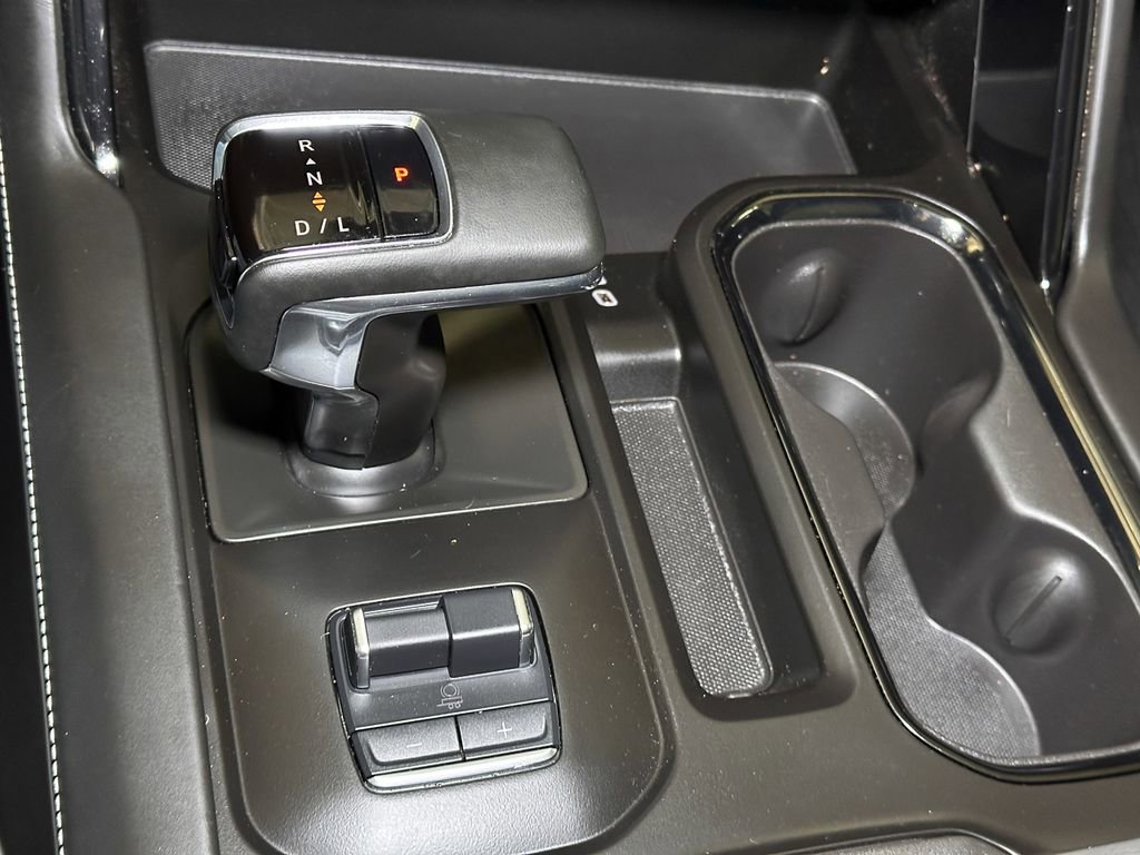 Used 2024 GMC Sierra 1500 AT4X w/ AT4X AEV Edition AWD/4WD image 44