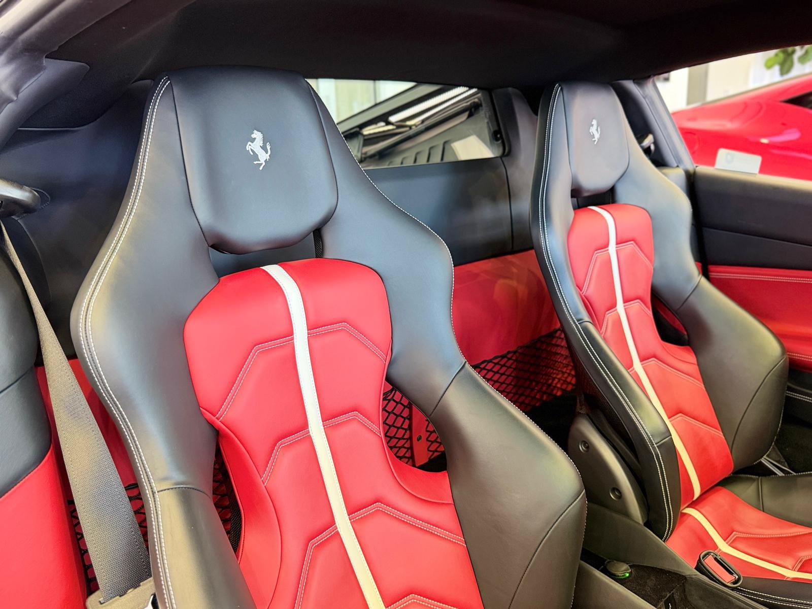 Used 2017 Ferrari 488 GTB RWD image 44