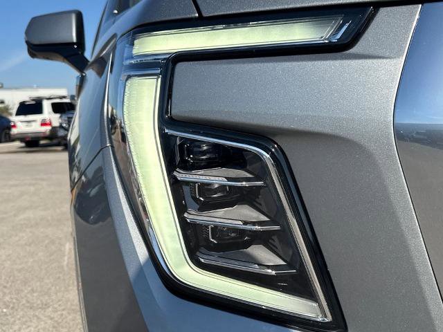 New 2026 GMC Yukon XL Denali w/ Denali Reserve Package image 10