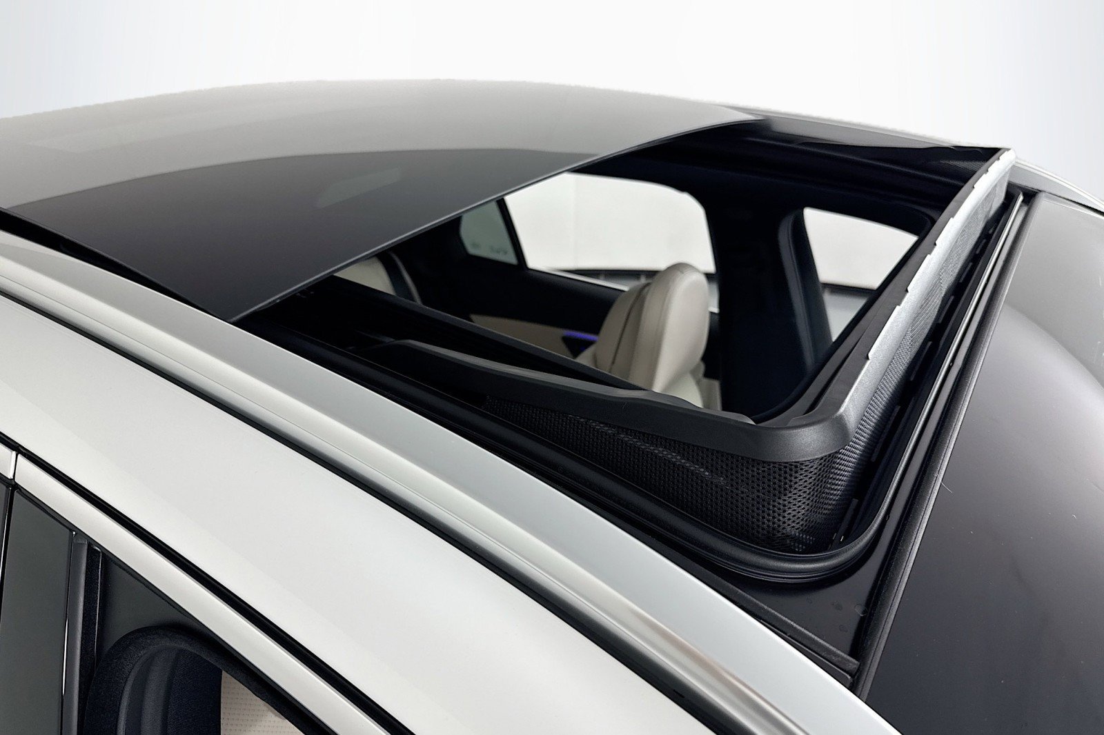 New 2026 Mercedes-Benz GLC 300 image 21