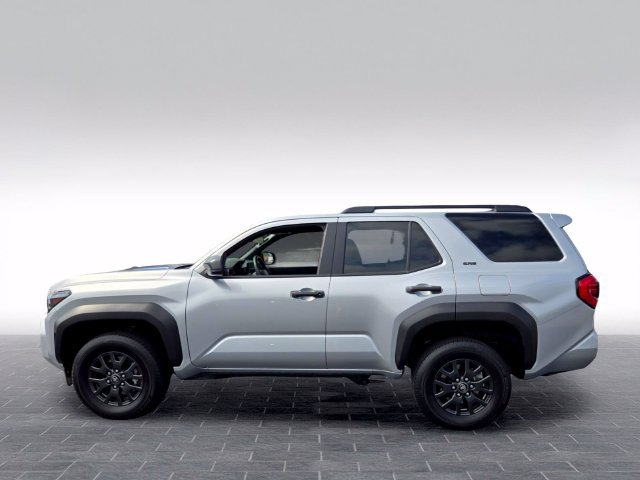 Used 2025 Toyota 4Runner SR5 AWD/4WD image 4