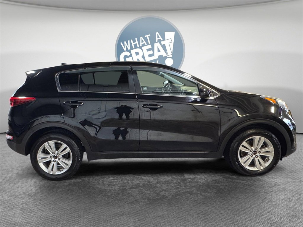 Certified 2019 Kia Sportage LX image 2
