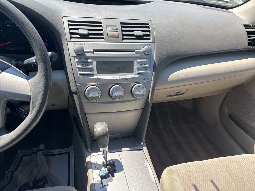 Used 2010 Toyota Camry FWD image 9