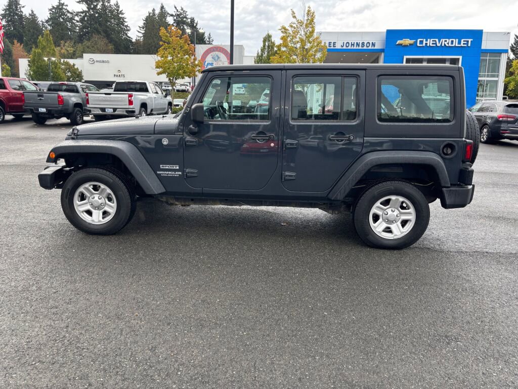 Used 2017 Jeep Wrangler Unlimited Sport w/ Connectivity Group image 8