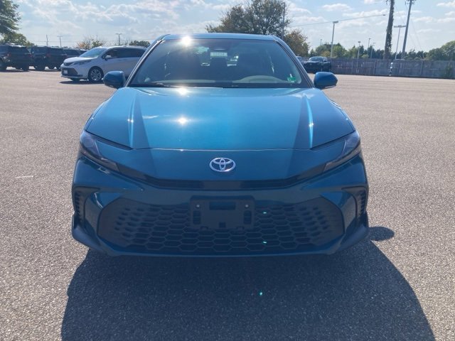 New 2026 Toyota Camry SE image 2