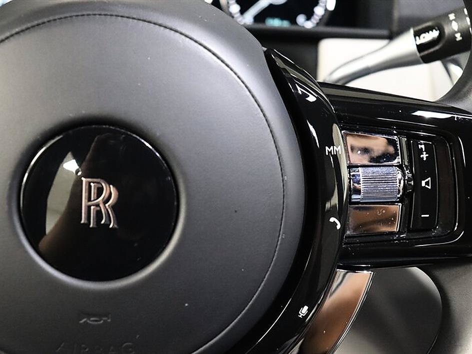Used 2022 Rolls-Royce Cullinan w/ Cullinan Package AWD/4WD image 76