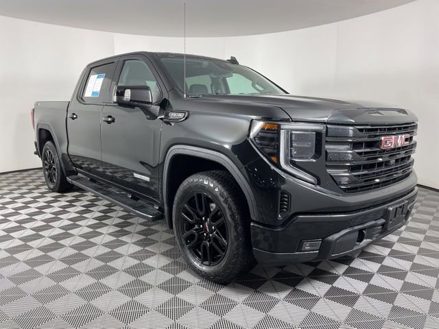 Used 2022 GMC Sierra 1500 Elevation w/ Elevation Premium Package image 2