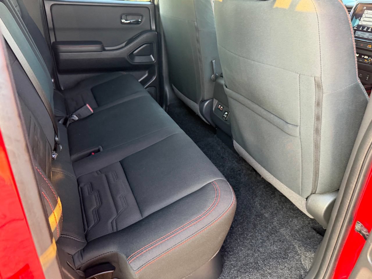 Certified 2024 Nissan Frontier PRO-4X w/ Pro Convenience Package AWD/4WD image 35