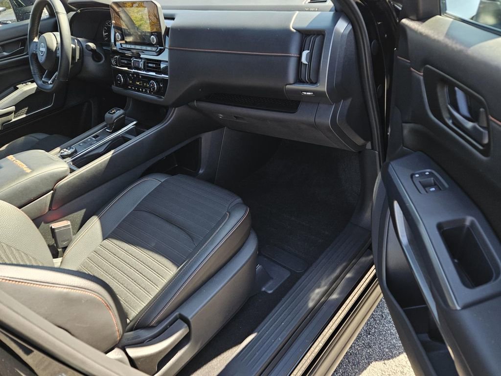 Certified 2024 Nissan Pathfinder Rock Creek image 7