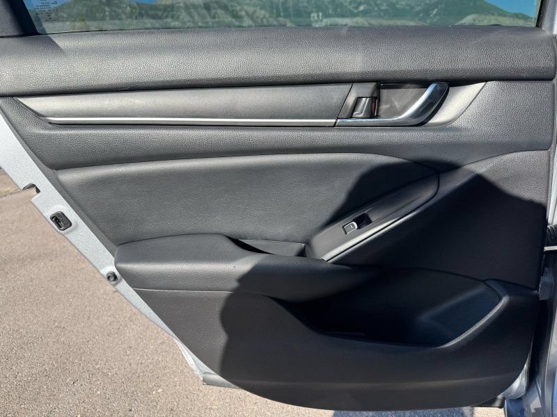 Used 2022 Honda Accord Sport image 16