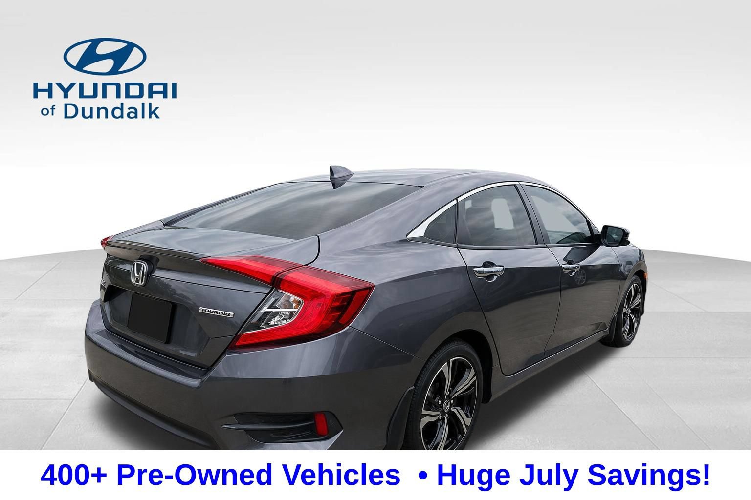 Used 2018 Honda Civic Touring image 5