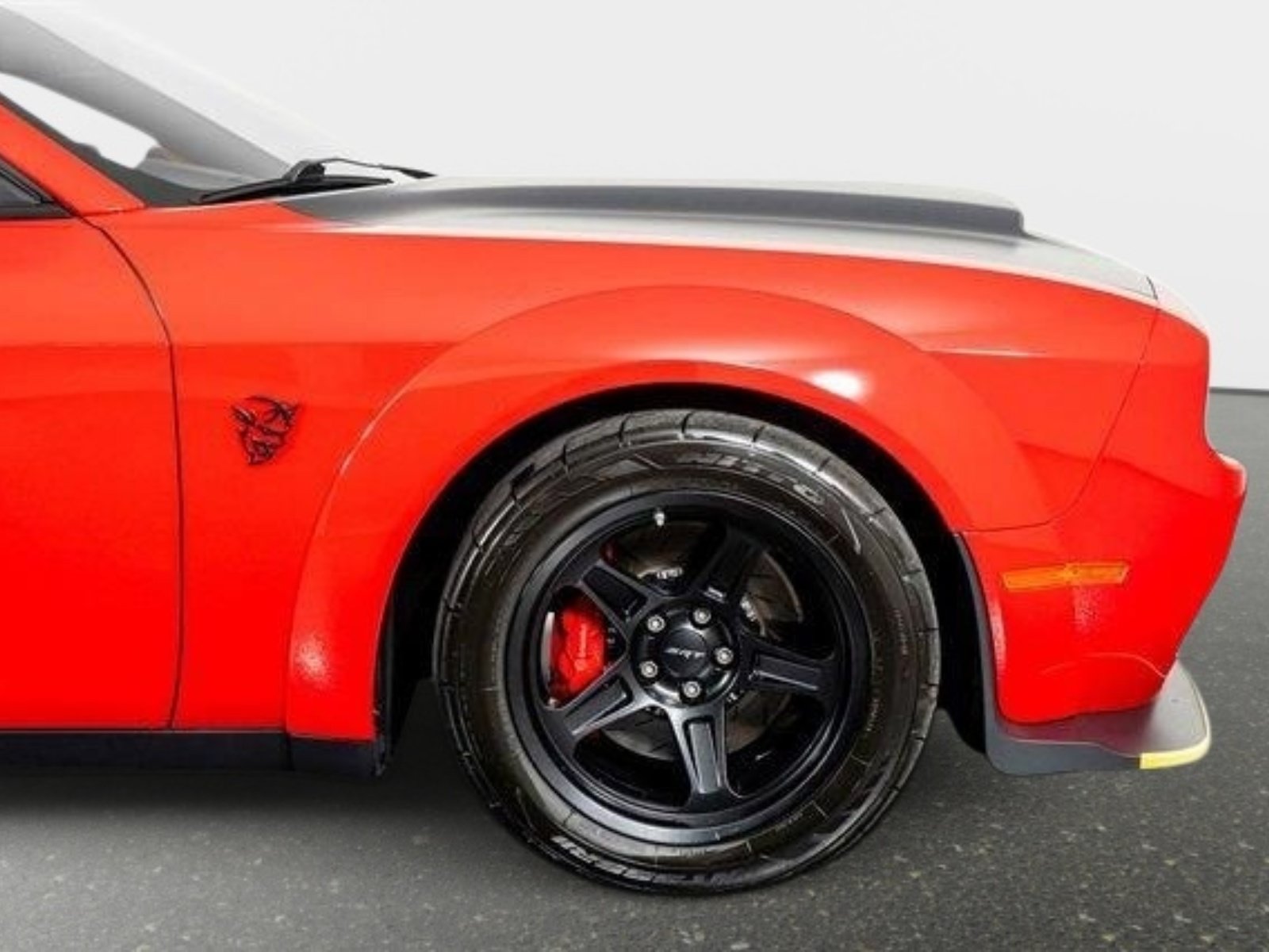 Used 2018 Dodge Challenger SRT Demon RWD image 6