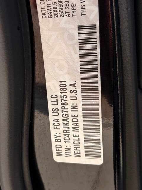 Certified 2023 Jeep Grand Cherokee L Laredo AWD/4WD image 36