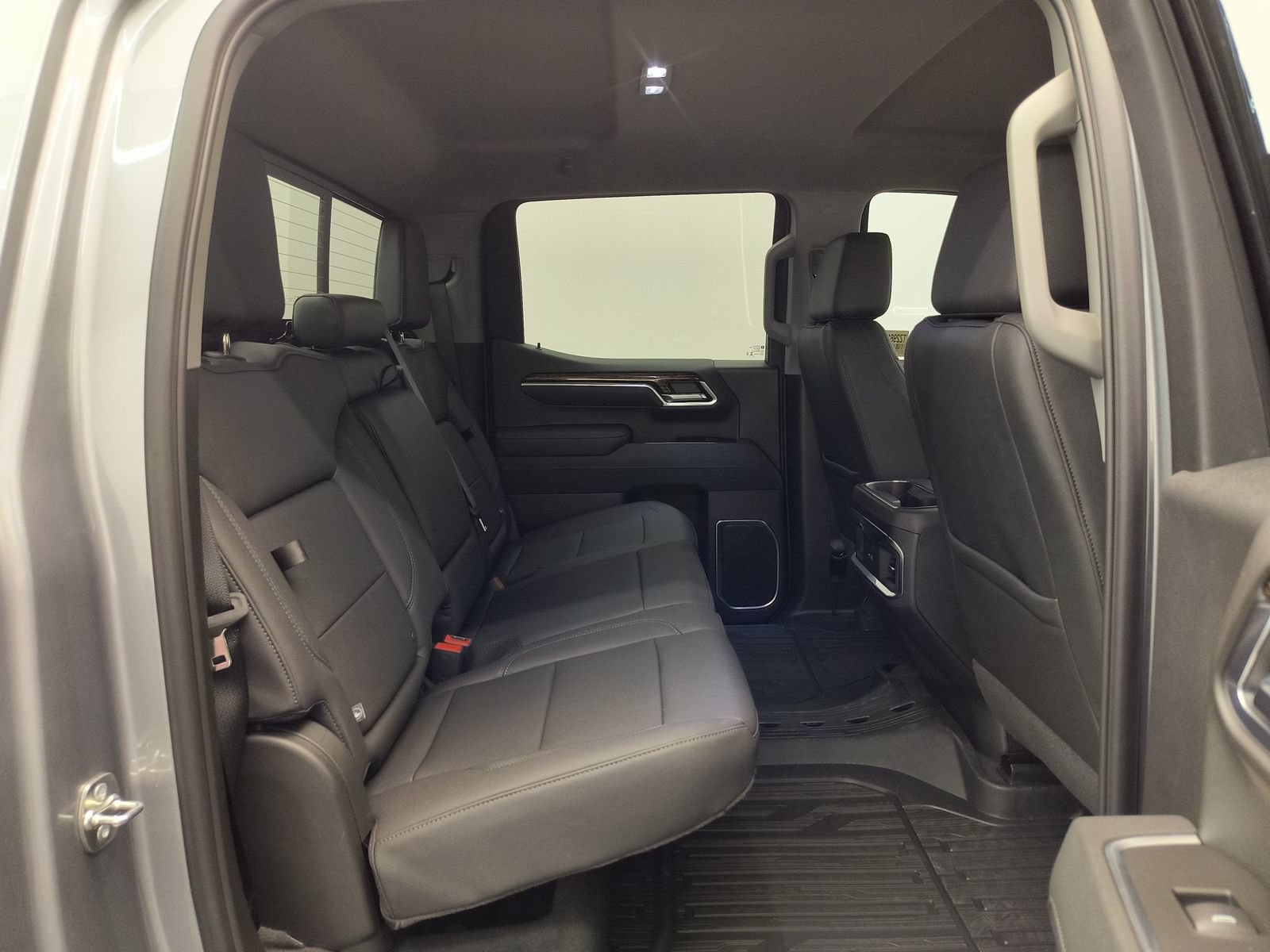 New 2026 GMC Sierra 1500 Elevation w/ Elevation Premium Package AWD/4WD image 30